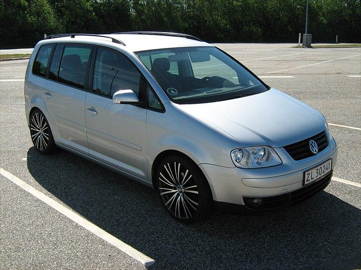 VW Touran Trendline "solgt" - Fronten  billede 7