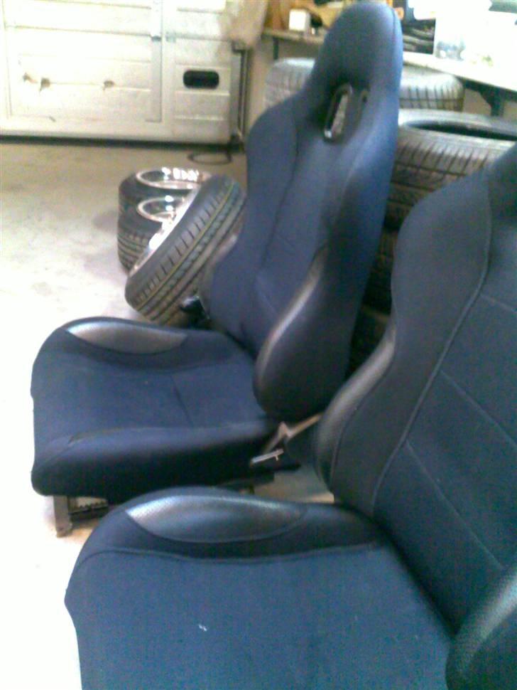 Opel ascona b berlina SOLGT billede 15