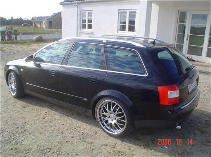Audi A4 2.5 V6 TDI Avant  billede 1