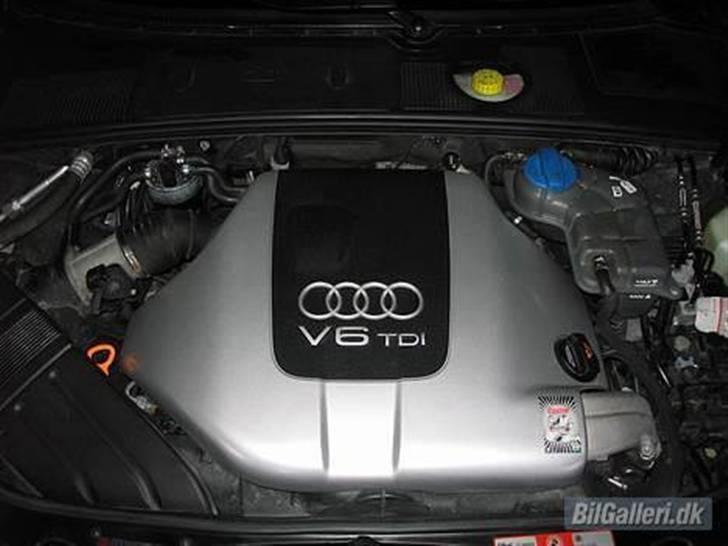 Audi A4 2.5 V6 TDI Avant  billede 6
