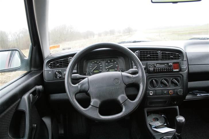 VW Vento CL 1.8 *solgt* billede 5