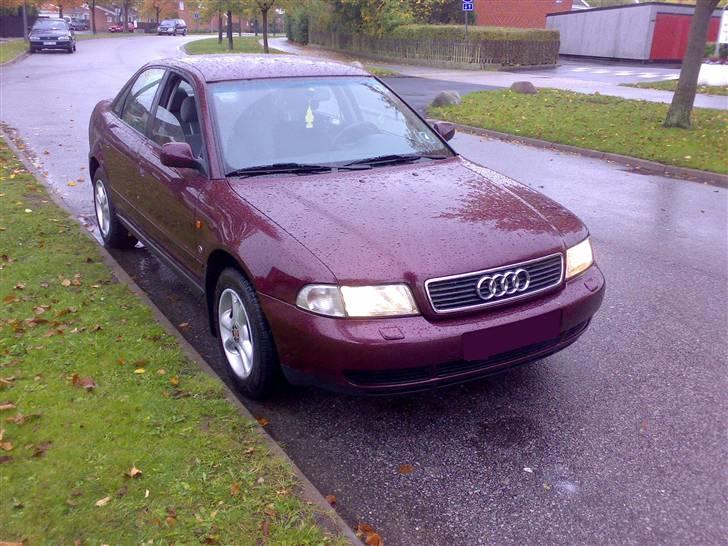 Audi A4 Turbo [SOLGT] - Da jeg lige had köpt den billede 1