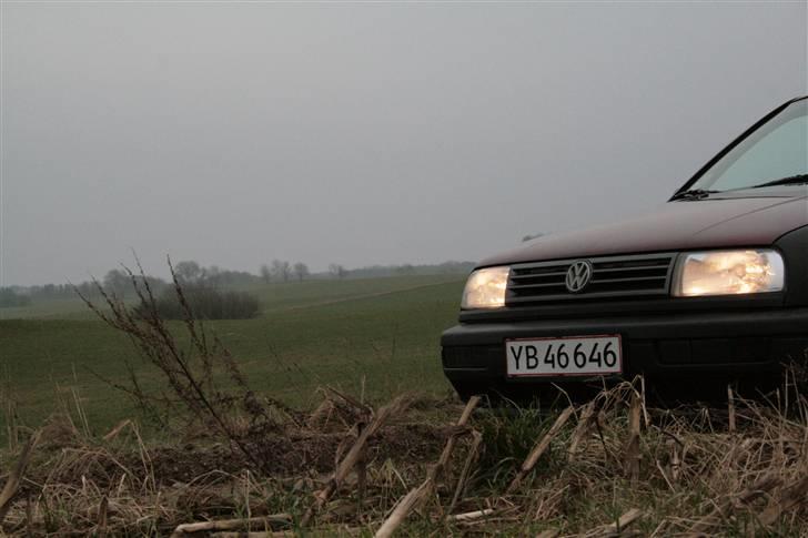 VW Vento CL 1.8 *solgt* billede 10