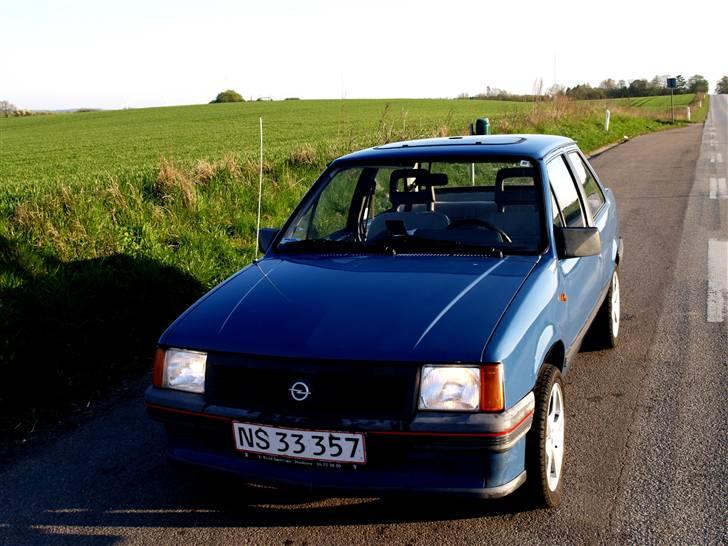 Opel corsa (SOLGT!) billede 1