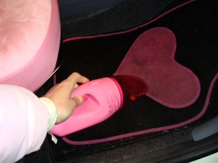 Citroën C1 - Min håndstøvsuger der er til 12 V, (cigaret-tænderen)...  =) billede 20