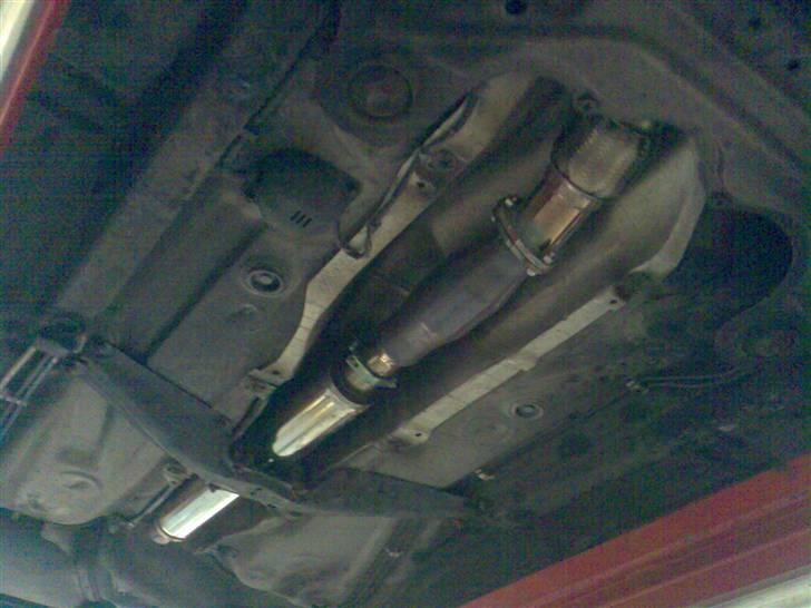 Audi A3 1.8T *SOLGT* - 3" forrør, 3" 400 cellers kat og 2½" Simons mellempotte alt sammen i rustfri stål billede 15