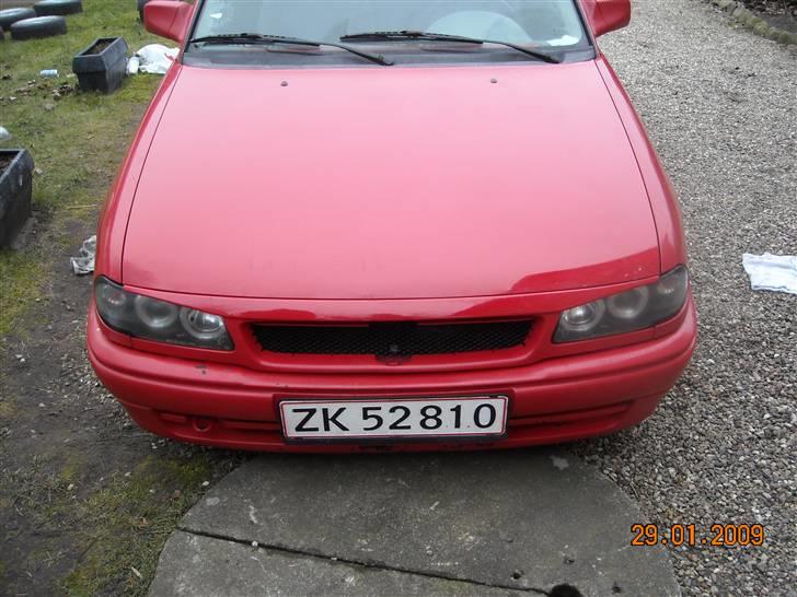 Opel Astra f caravan (solgt) - efter montering af forklap forlænger billede 12