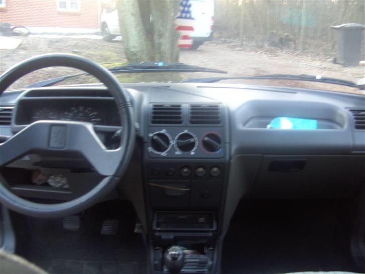 Peugeot 205 1.4 (Begravet) billede 3