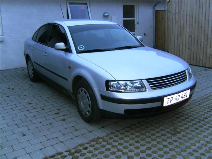 VW Passat, Limosine billede 16