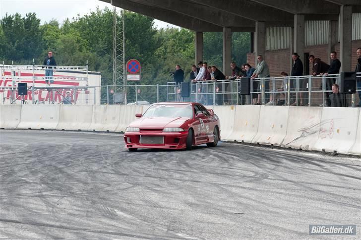 Nissan skyline gts25t billede 11