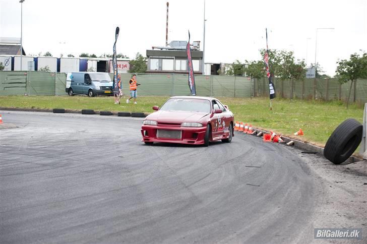 Nissan skyline gts25t billede 12