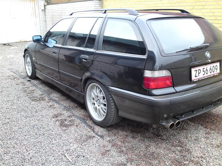 BMW 323i touring  billede 7