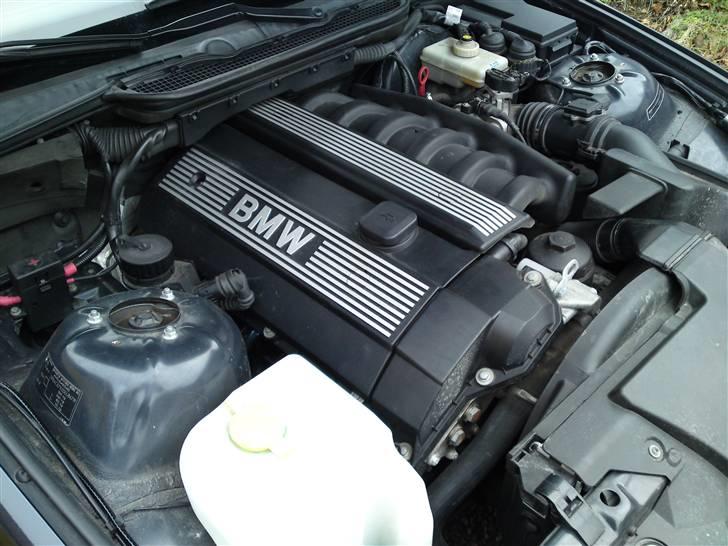 BMW 323i touring  billede 10