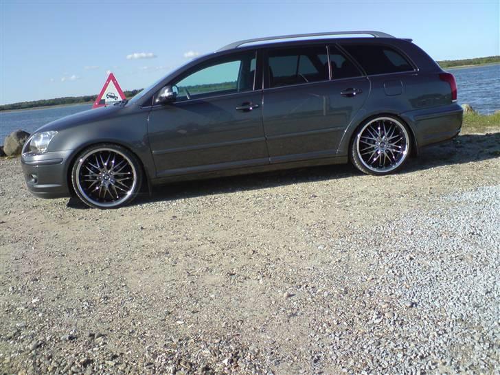 Toyota Avensis Sol plus Solgt!! billede 3