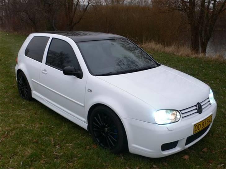 VW Golf 4, R32 van (SOLGT) billede 1