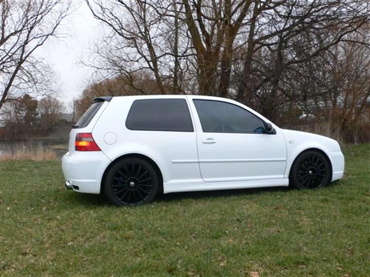 VW Golf 4, R32 van (SOLGT) billede 3