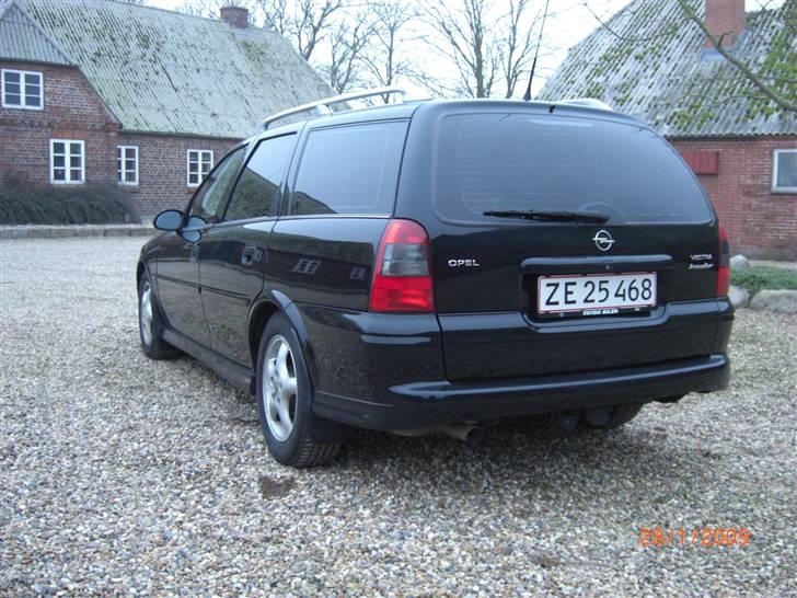 Opel Vectra B 1,8 16V St. Car billede 2