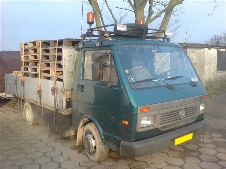 VW LT - Man kan lige nå at se min nye Humbaur trailer bag bilen billede 4