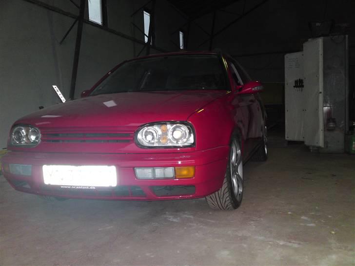 VW Golf III - Monteringen er ved at være overstået :D billede 3