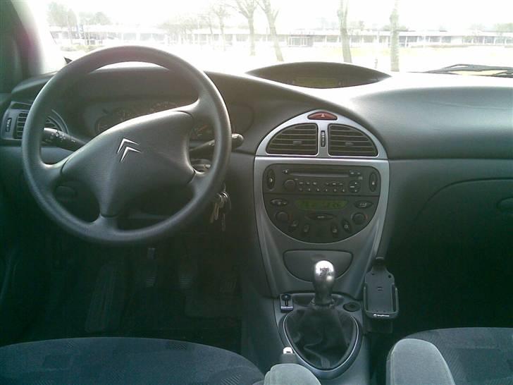 Citroën C5 2.0i Prestige SOLGT billede 14