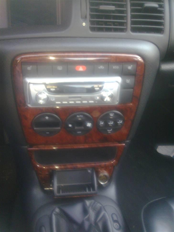 Opel Vectra B CDX (SOLGT) - Før. Med plastik træ. ikke kønt hvis du spørg mig. billede 8