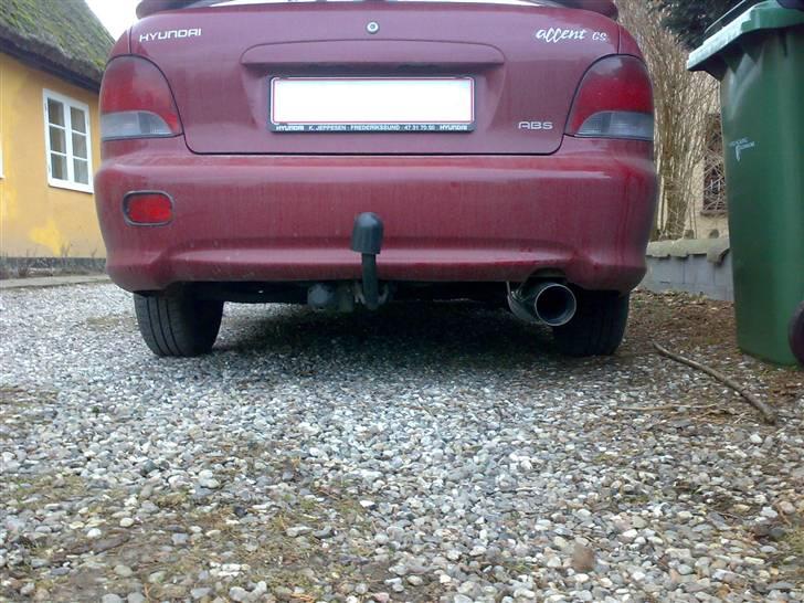 Hyundai accent... projekt billede 4
