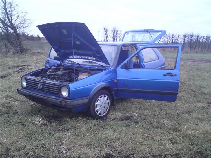 VW Golf 2 1,8 SOLGT billede 1