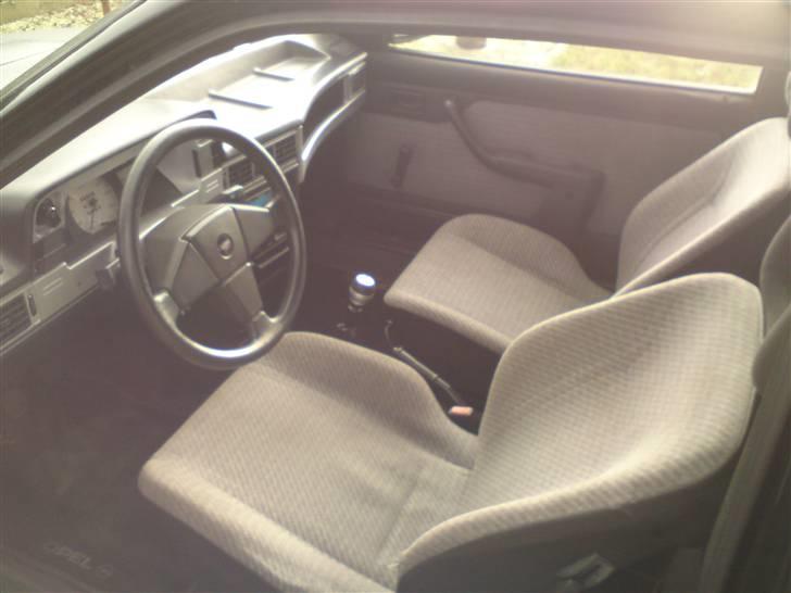 Opel Kadett E TIL -SOLGT- billede 10