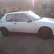 Peugeot 205 XL solgt
