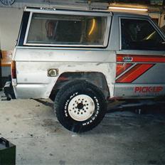 Nissan Patrol 4x4 Pickup