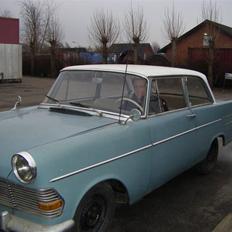 Opel rekord p2 olympia