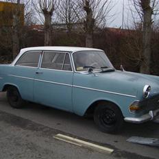 Opel rekord p2 olympia