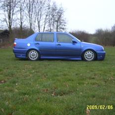 VW Vento Vr6 Highline. Solgt