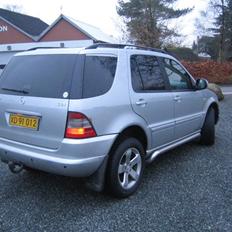 Mercedes Benz M-klasse W163 ML 270 CDI 