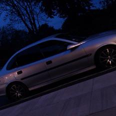 Opel Vectra B 2,0 16V Solgt