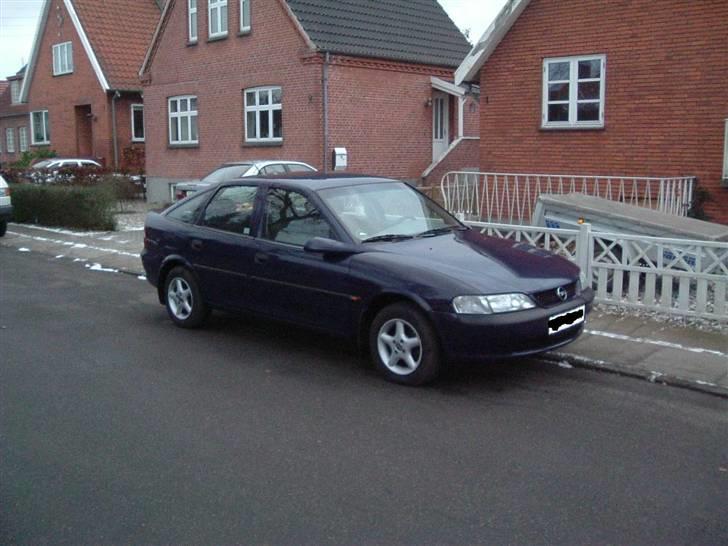 Opel Vectra-B ( Solgt ) billede 3