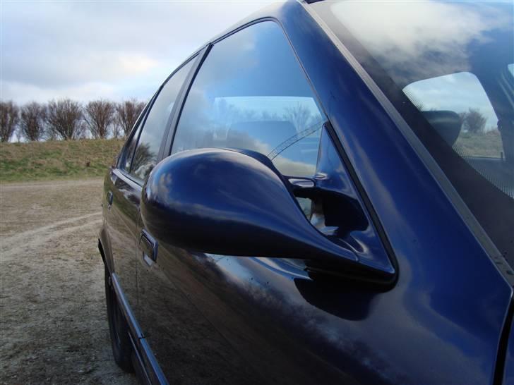 BMW E36 325i (SOLGT) billede 7