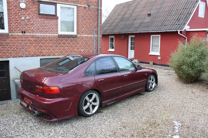 Honda accord  ( total skade ) billede 4