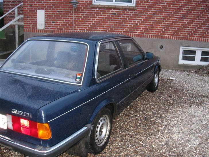 BMW e30 solgt billede 3