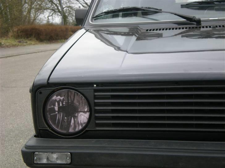 VW golf 1 cab - nye forlygter og frontblink og emblemfri grill billede 14