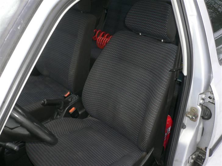 VW Vento SOLGT billede 13