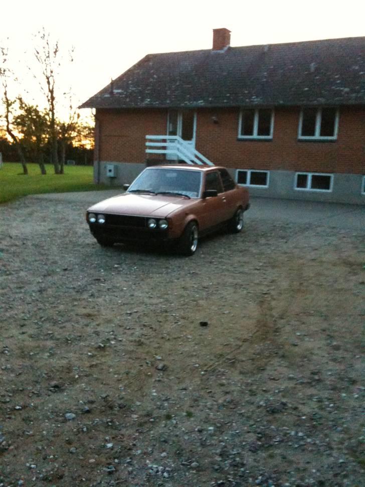 Toyota Corolla KE70 Solgt - Beklager iphone´s elendige kamera :) billede 1