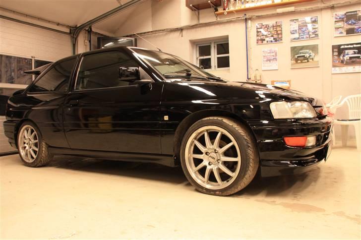 Ford Escort RS2000 - SKROTTET billede 14
