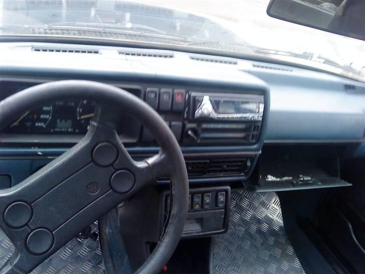 VW golf 2 1,8 "solgt"$9000 billede 4