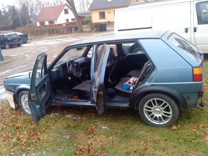 VW golf 2 1,8 "solgt"$9000 billede 5