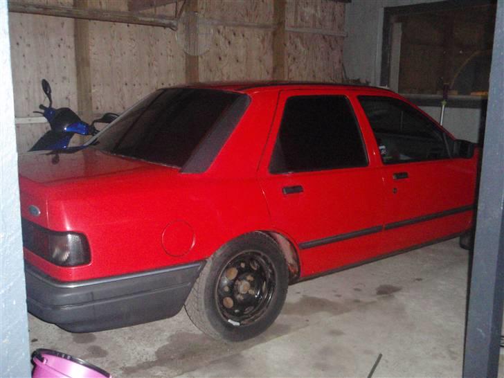 Ford sierra (solgt) billede 7