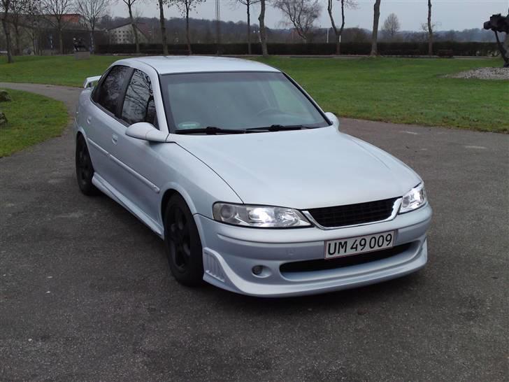 Opel vectra i-500r R.I.P billede 2