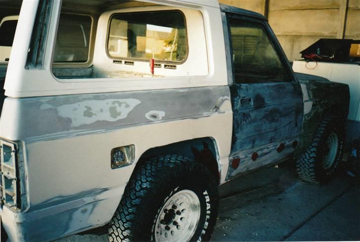 Nissan Patrol 4x4 Pickup - Klar til auto maleren. billede 16