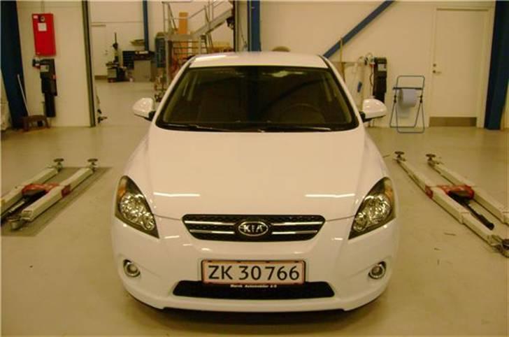 Kia Pro´Ceed Sport 1,6 CRDI   billede 3