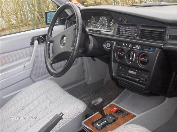 Mercedes Benz 190 E 2,6 billede 6
